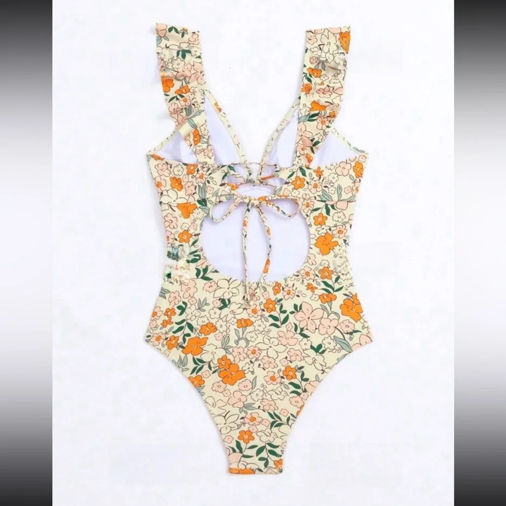 New to Posh C ✨| Floral Print Ruffle Trim One Piece Swimsuit - Picture 5 of 7